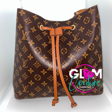Load image into Gallery viewer, Glam (Inspired) Merch™ - “L-U-V” Classic Bucket Bag
